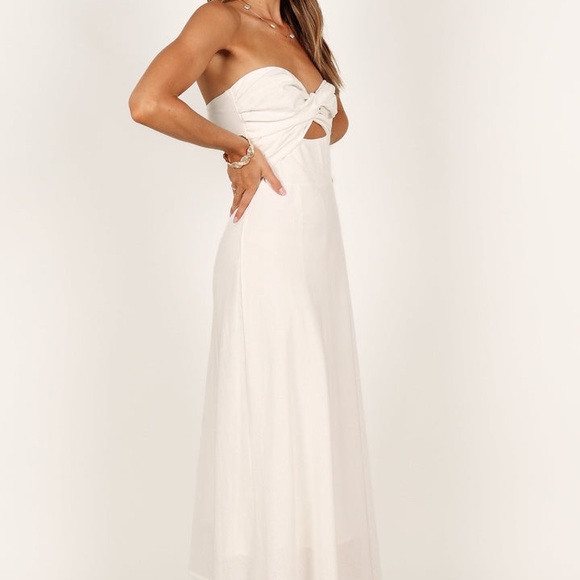 Petal & Pup White Midi Dress - Picture 9 of 9